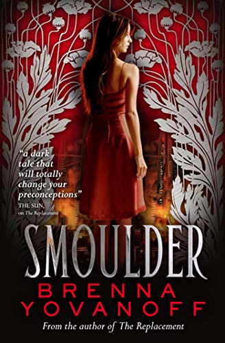 Imagen de archivo de Smoulder a la venta por WorldofBooks