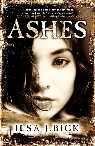 9780857382627: Ashes: Book 1