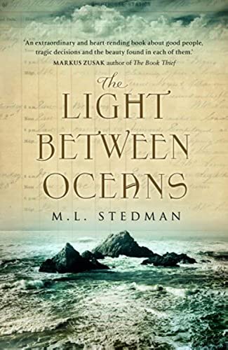 Beispielbild fr The Light Between Oceans zum Verkauf von Wonder Book