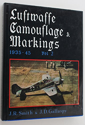 Beispielbild fr Luftwaffe Camouflage & Markings 1935-45 : Vol.2. zum Verkauf von Lewes Book Centre