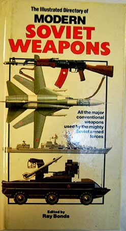 Beispielbild fr MODERN AMERICAN WEAPONS zum Verkauf von WorldofBooks