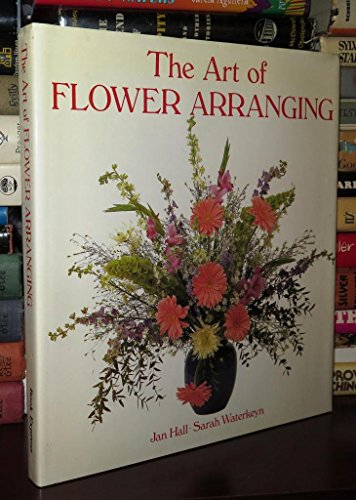 Beispielbild fr ART OF FLOWER ARRANGING zum Verkauf von WorldofBooks