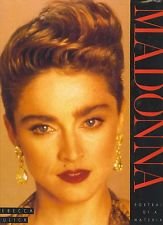 Beispielbild fr Madonna. Portrait of a Material Girl zum Verkauf von Booked Experiences Bookstore