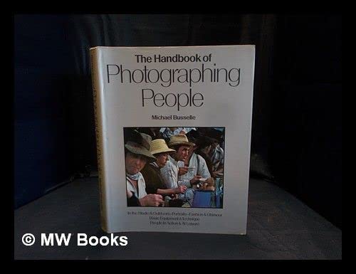 Imagen de archivo de Handbook of Photographing People a la venta por WorldofBooks