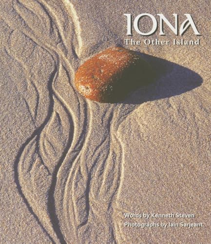 Imagen de archivo de Iona: The Other Island a la venta por ZBK Books
