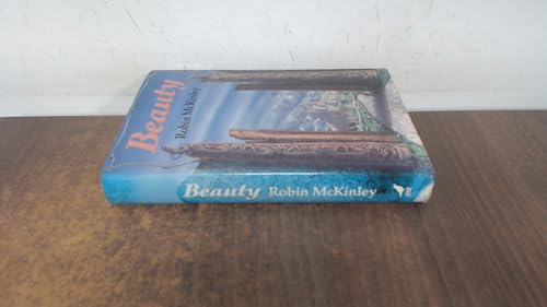 Beauty (9780862031435) by Mckinley, Robin