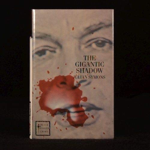 9780862207298: The Gigantic Shadow (Black Dagger Crime Series)