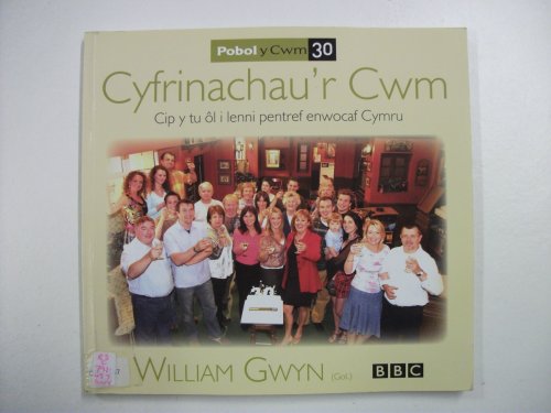 Beispielbild fr Cyfrinachau'r Cwm: Cip Y Tu OL I Lenni Pentref Enwocaf Cymru zum Verkauf von Goldstone Books
