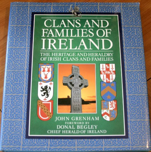 9780862883294: CLANS AND FAMILIES OF IRELAND The heritage and heraldry of Irish clans and families