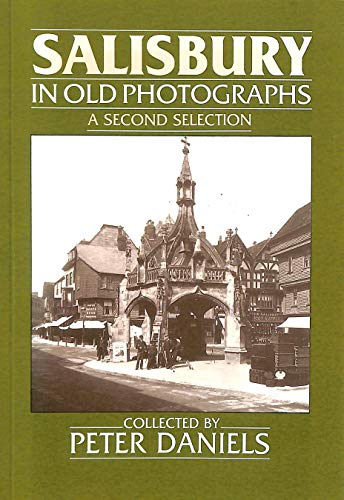 Immagine dell'editore per Salisbury in Old Photographs: A Second Selection (Britain in Old Photographs) venduto da medimops