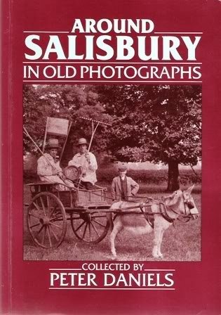 9780862996659: Around Salisbury in Old Photographs (Britain in Old Photographs)