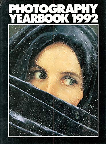 Stock image for Photography Yearbook: 1992: Internationales Jahrbuch Der Fotografie 1992 for sale by AwesomeBooks