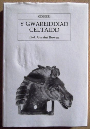 Stock image for Y gwareiddiad Celtaidd for sale by Goldstone Books