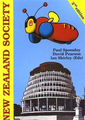 Imagen de archivo de New Zealand Society a la venta por BooksNZ
