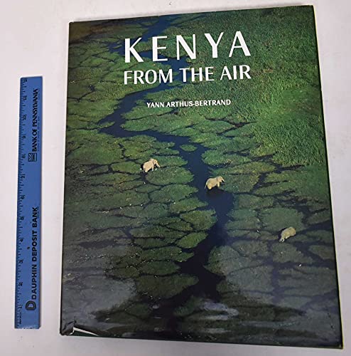 Beispielbild fr Kenya from the Air zum Verkauf von Housing Works Online Bookstore