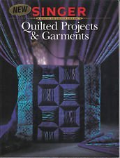 Imagen de archivo de Quilted Projects and Garments (Singer sewing reference library) a la venta por WorldofBooks