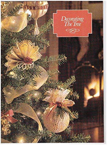 Beispielbild fr Decorating the Tree zum Verkauf von Wonder Book