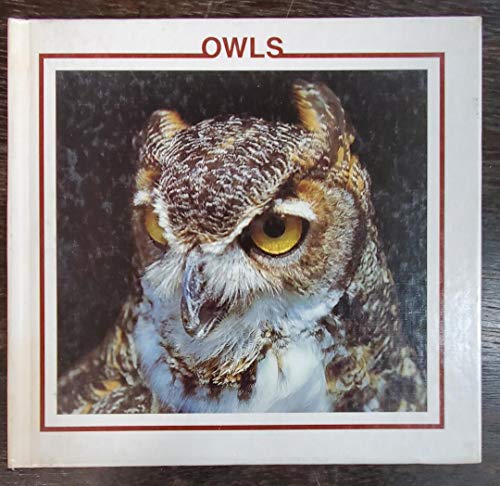 9780865923263: Owls (Bird Discovery Library)