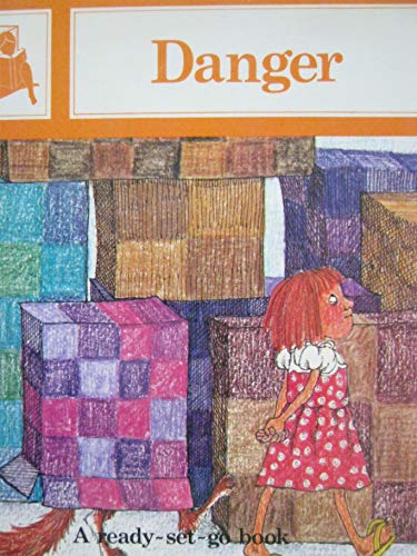 Imagen de archivo de Danger (Story Chest) a la venta por Hawking Books