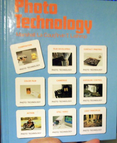 Stock image for Photo Technology for sale by POQUETTE'S BOOKS