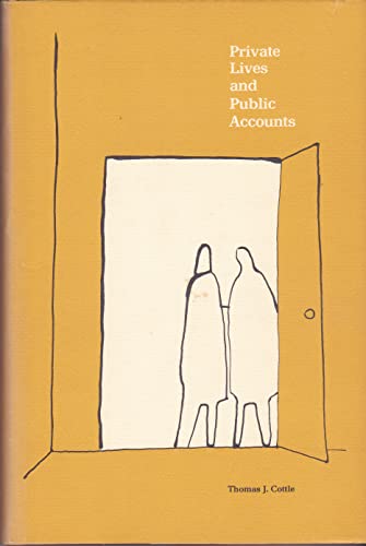 9780870232404: Private Lives and Public Accounts