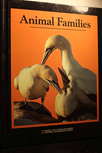 Stock image for Animal Families (Books for Young Explorers) for sale by Half Price Books Inc.