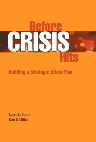 9780871173454: Before Crisis Hits: Building a Strategic Crisis Plan
