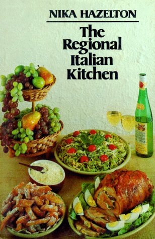 9780871312525: The Regional Italian Kitchen