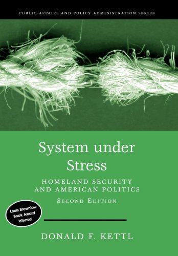 Imagen de archivo de System under Stress : Homeland Security and American Politics a la venta por Better World Books