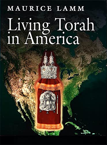 9780874415131: Living Torah in America: Derekh Hatov