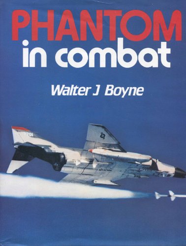 Imagen de archivo de Phantom in Combat a la venta por Wonder Book