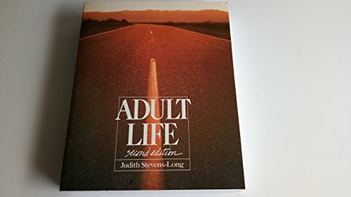 Imagen de archivo de Adult Life : Developmental Processes a la venta por Better World Books