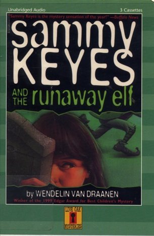 Imagen de archivo de Sammy Keyes & the Runaway Elf a la venta por The Yard Sale Store