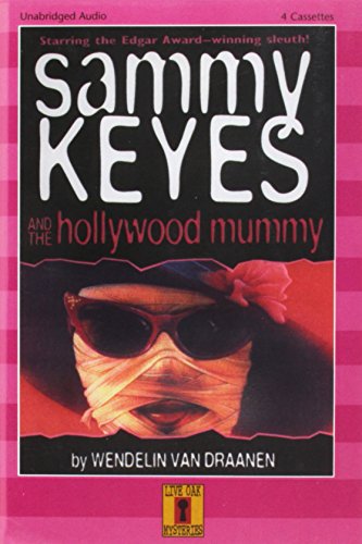 Beispielbild fr Sammy Keyes and the Hollywood Mummy zum Verkauf von The Yard Sale Store