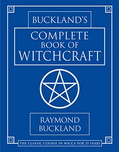 Beispielbild fr Complete Book of Witchcraft (Llewellyn's Practical Magick) zum Verkauf von WorldofBooks