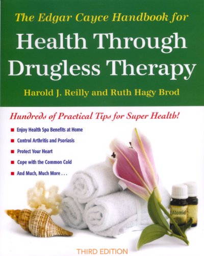 Beispielbild fr The Edgar Cayce Handbook for Health Through Drugless Therapy zum Verkauf von Goodwill of Colorado