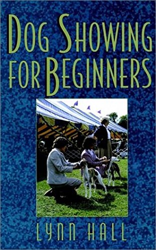 Beispielbild fr Dog Showing for Beginners zum Verkauf von Wonder Book