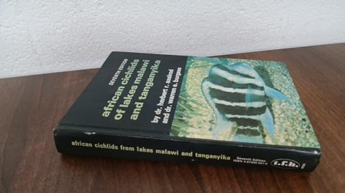 Beispielbild fr African Cichlids of Lakes Malawi and Tanganyika. Seventh (7th) Edition. zum Verkauf von Eryops Books