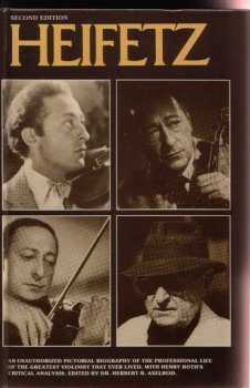 9780876665787: HEIFETZ