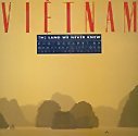 Imagen de archivo de Vietnam: The Land We Never Knew a la venta por Bluff Books