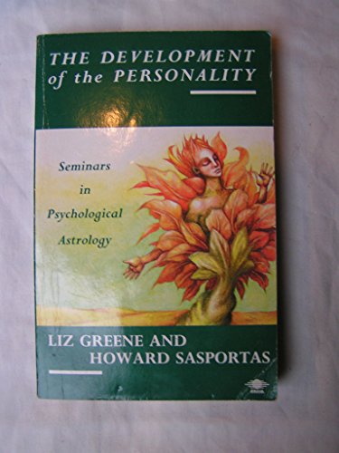 Imagen de archivo de 001: The Development of the Personality: Seminars in Psychological Astrology ; V. 1 a la venta por HPB-Diamond