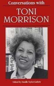 Beispielbild fr Conversations with Toni Morrison zum Verkauf von Better World Books