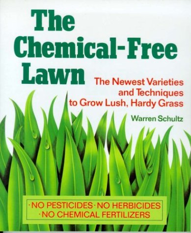 Beispielbild fr Chemical Free Lawn zum Verkauf von Wonder Book