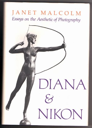 9780879232733: Diana and Nikon