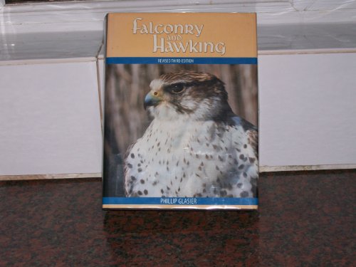 9780879518721: Falconry and Hawking