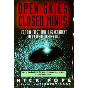 9780879519162: Open Skies, Closed Minds: For the First Time a Government Ufo Expert Speaks Out