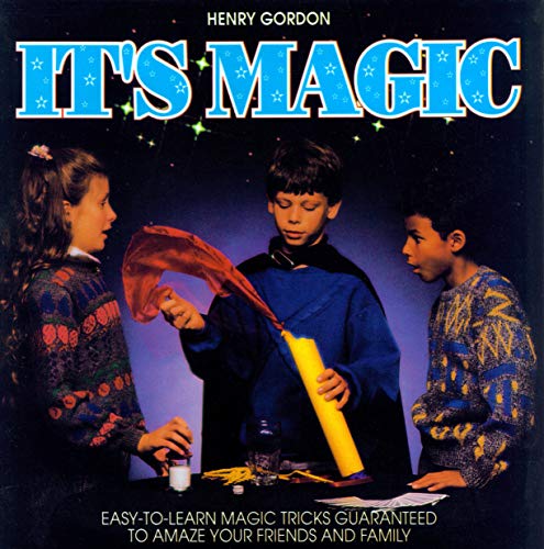 Imagen de archivo de It's Magic! a la venta por Wonder Book