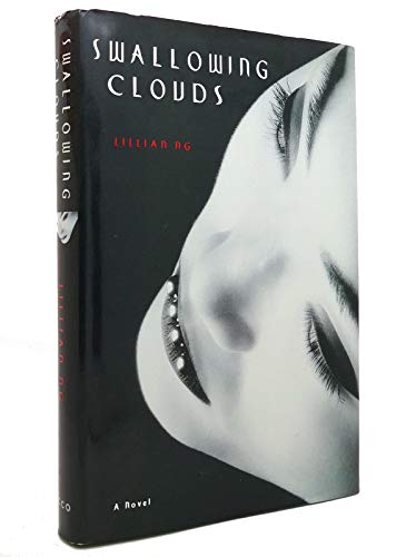 Imagen de archivo de Swallowing Clouds a la venta por The Yard Sale Store