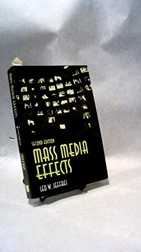 Beispielbild fr Mass Media Effects zum Verkauf von Books From California