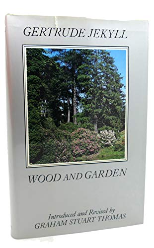 Imagen de archivo de Wood and Garden a la venta por Better World Books